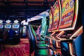 jalak4d Finding a game room